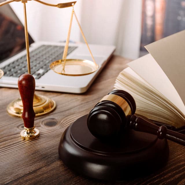Especialistas en todas las ramas del derecho